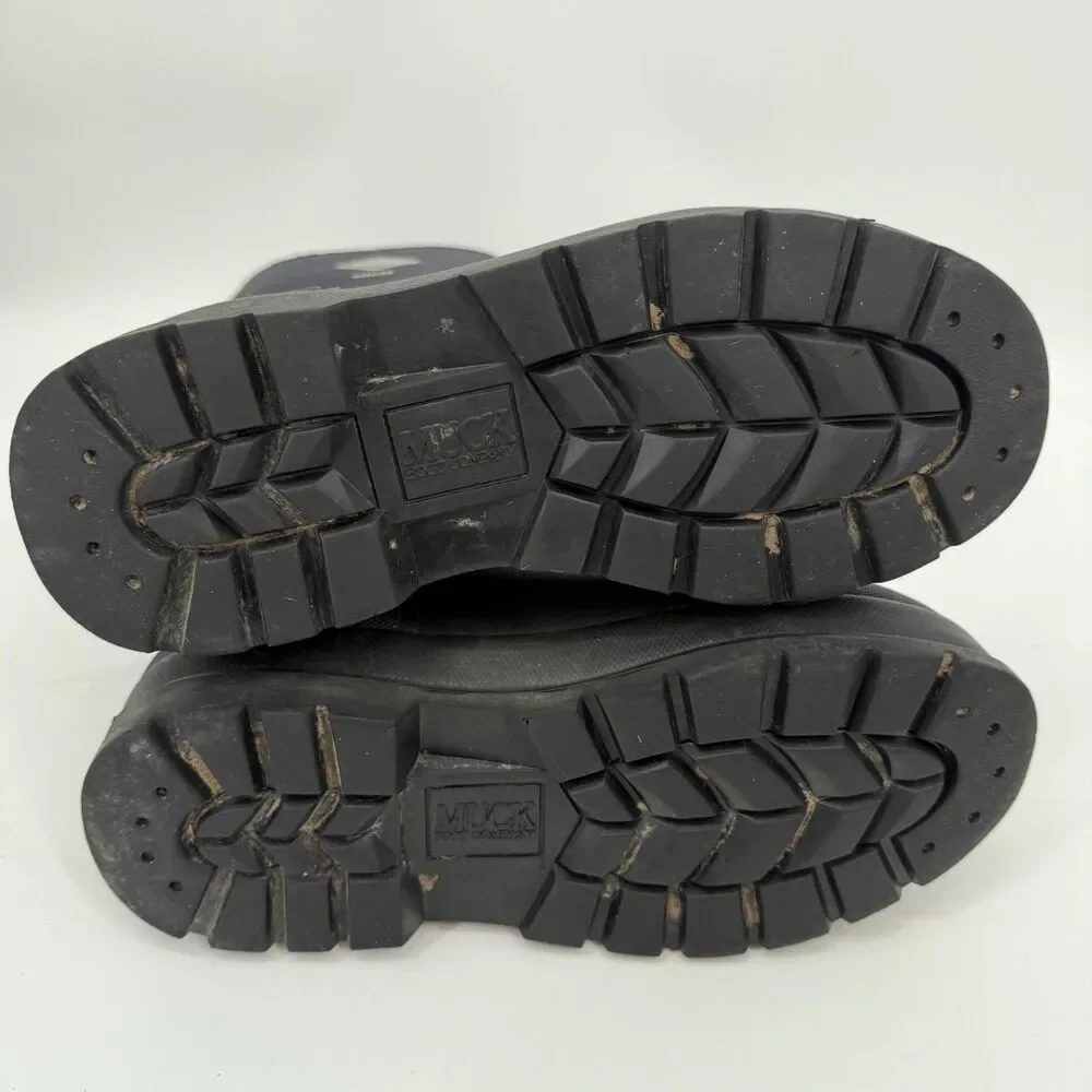 Muck Boot Company Chore Mens 8 Black Classic Tall Waterproof Rubber Work